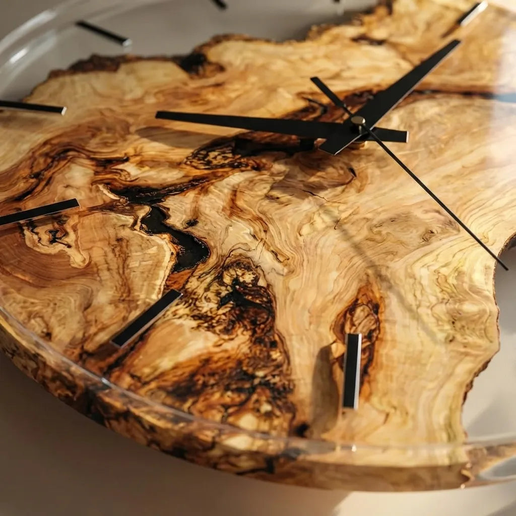 Modern Round Wooden Resin Wall Clock