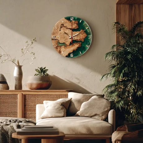 Round Wooden Resin Decorative Wall Clock